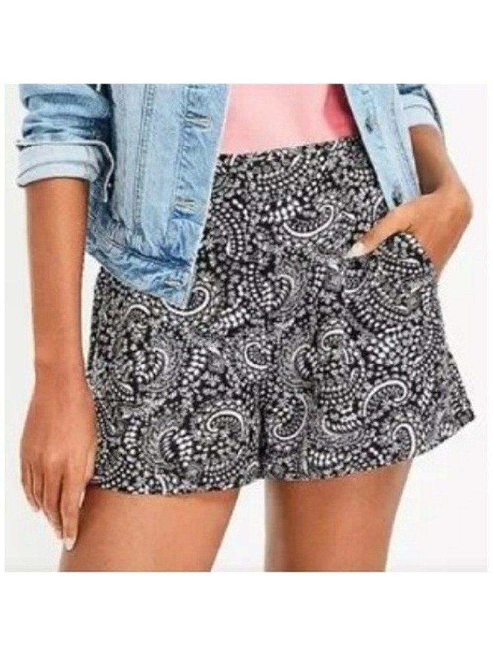 LOFT Women's Black White Paisley Linen Blend Pleated Pull On Shorts Size S